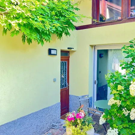 Апартаменты Les Jardiniers *